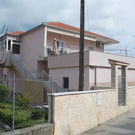 Apartman Adriana